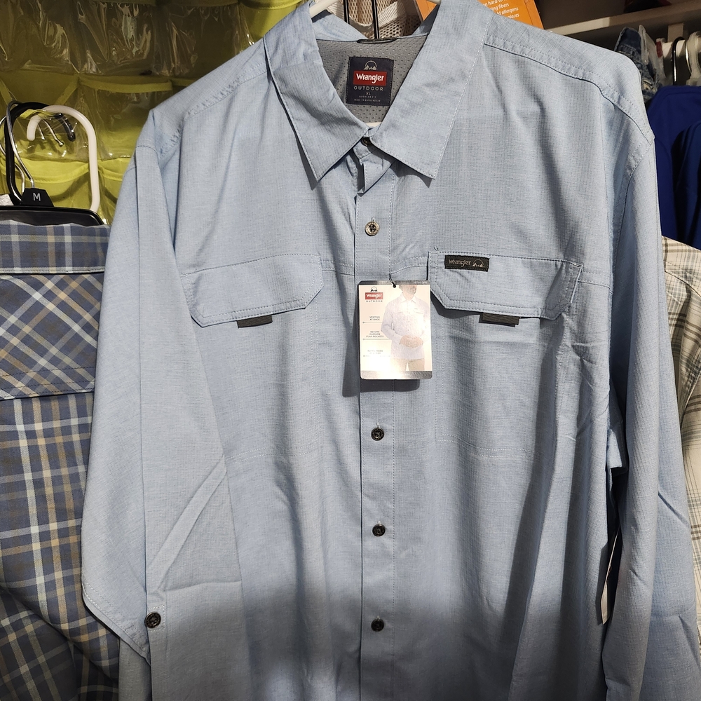 Wrangler Men's Casual Button Down Shirt - Light Blue